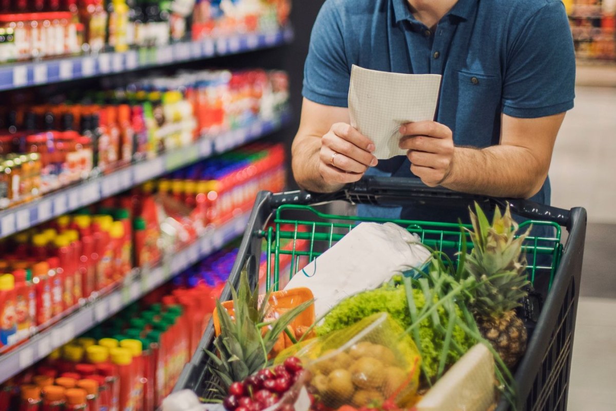 truck driver shopping