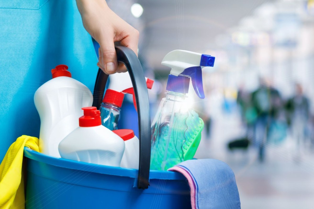 cleaning service easter