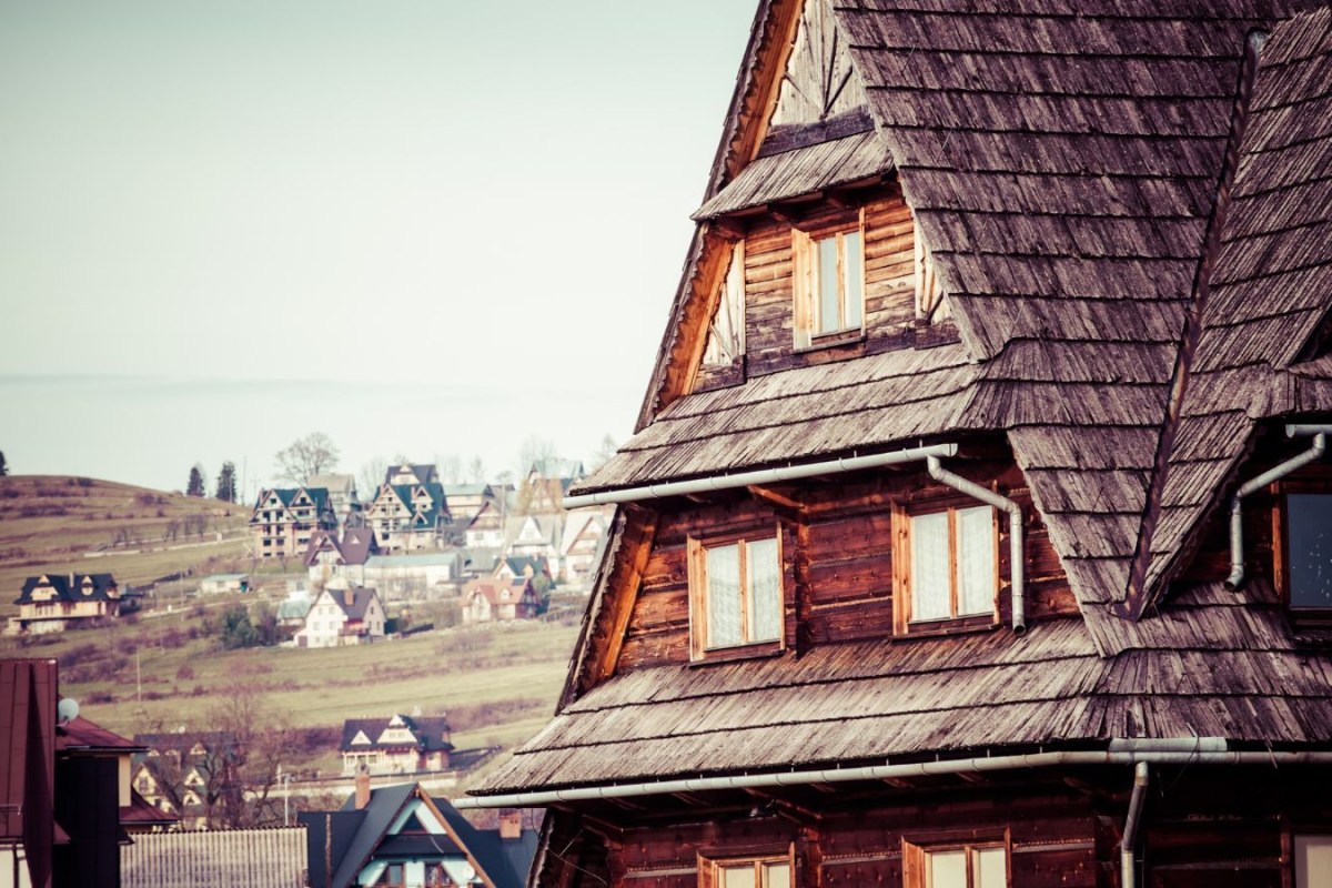 traffic mountain road