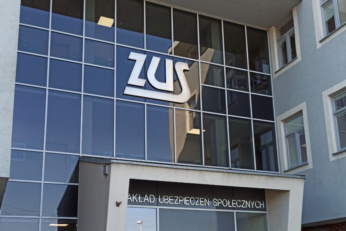 older truck driver documents