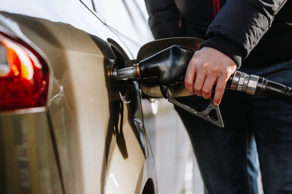 truck refueling station