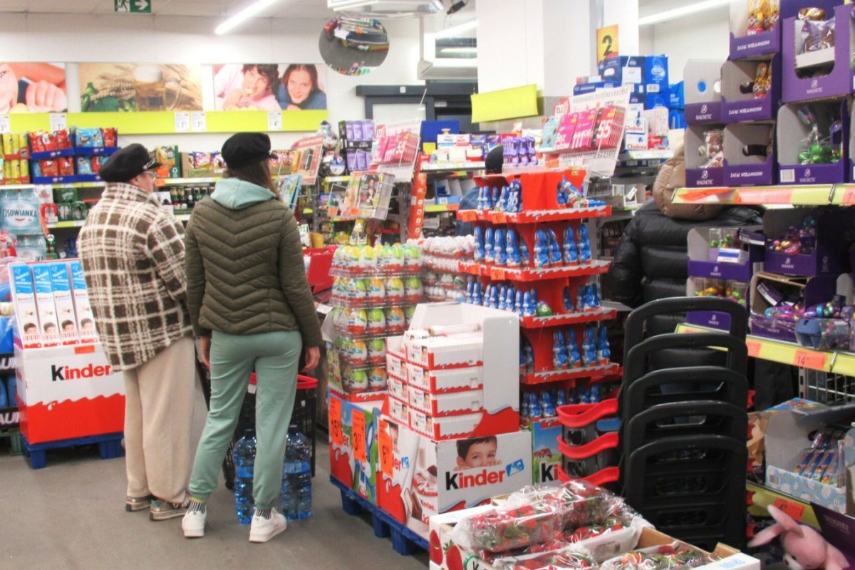delivery truck supermarket