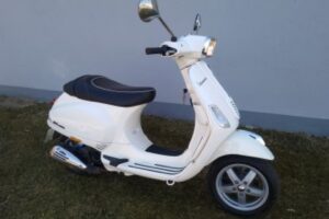 scooter vespa