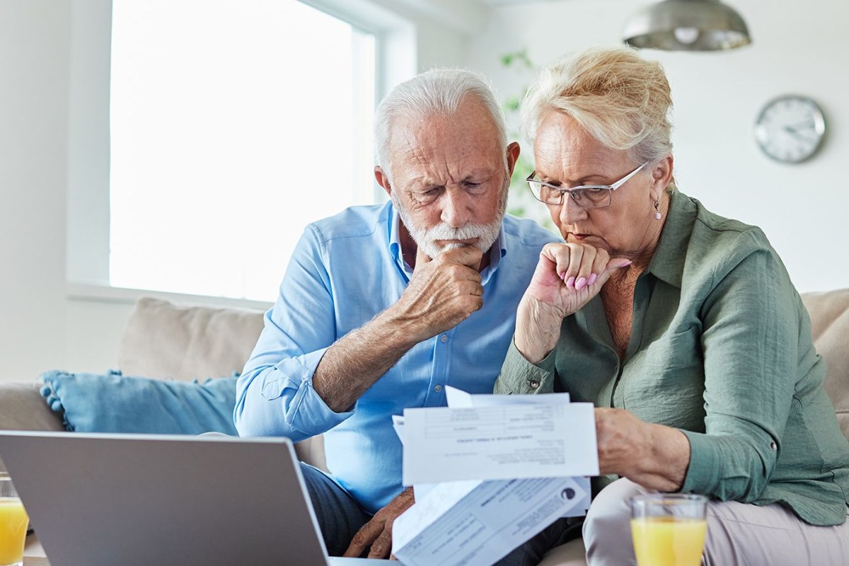 truck driver office paperwork