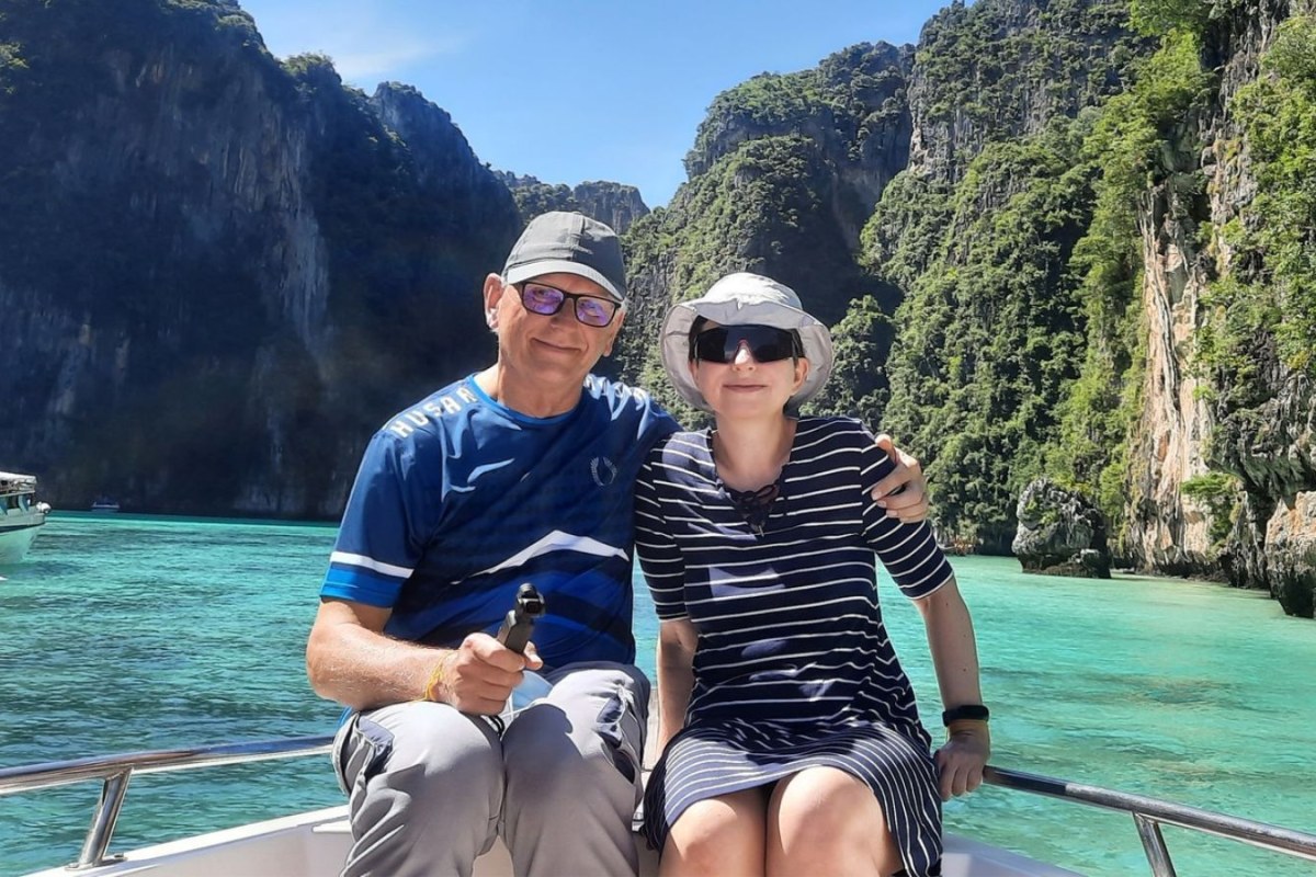 retired couple Thailand