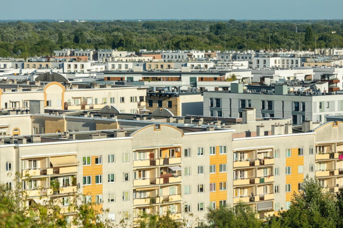 old apartment building renovation