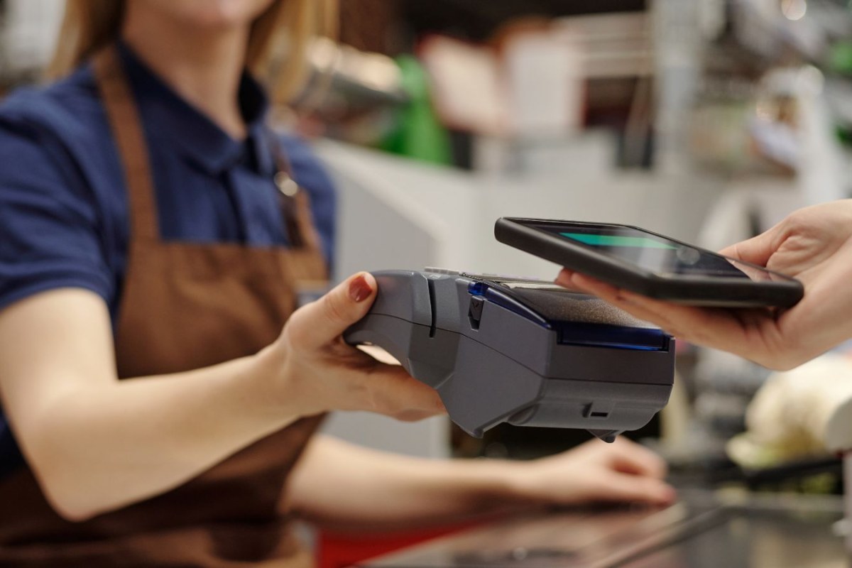 cashier receipt fraud