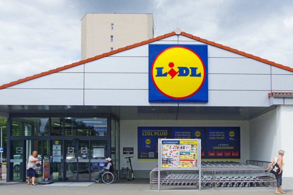 Lidl supermarket promotion