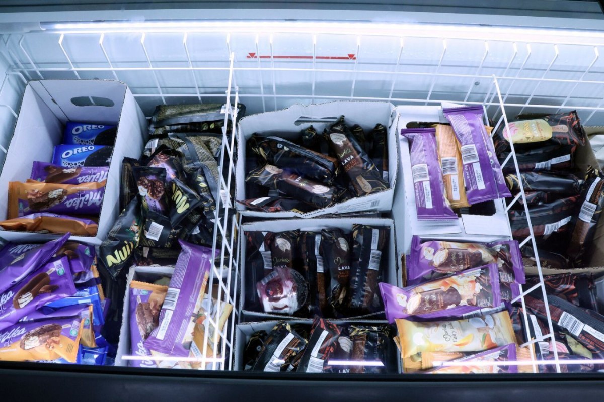 refrigerated truck delivery