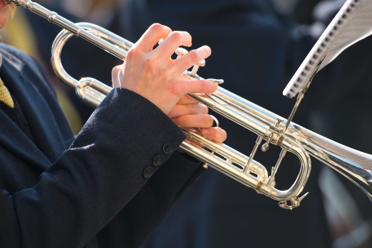 trumpet player funeral