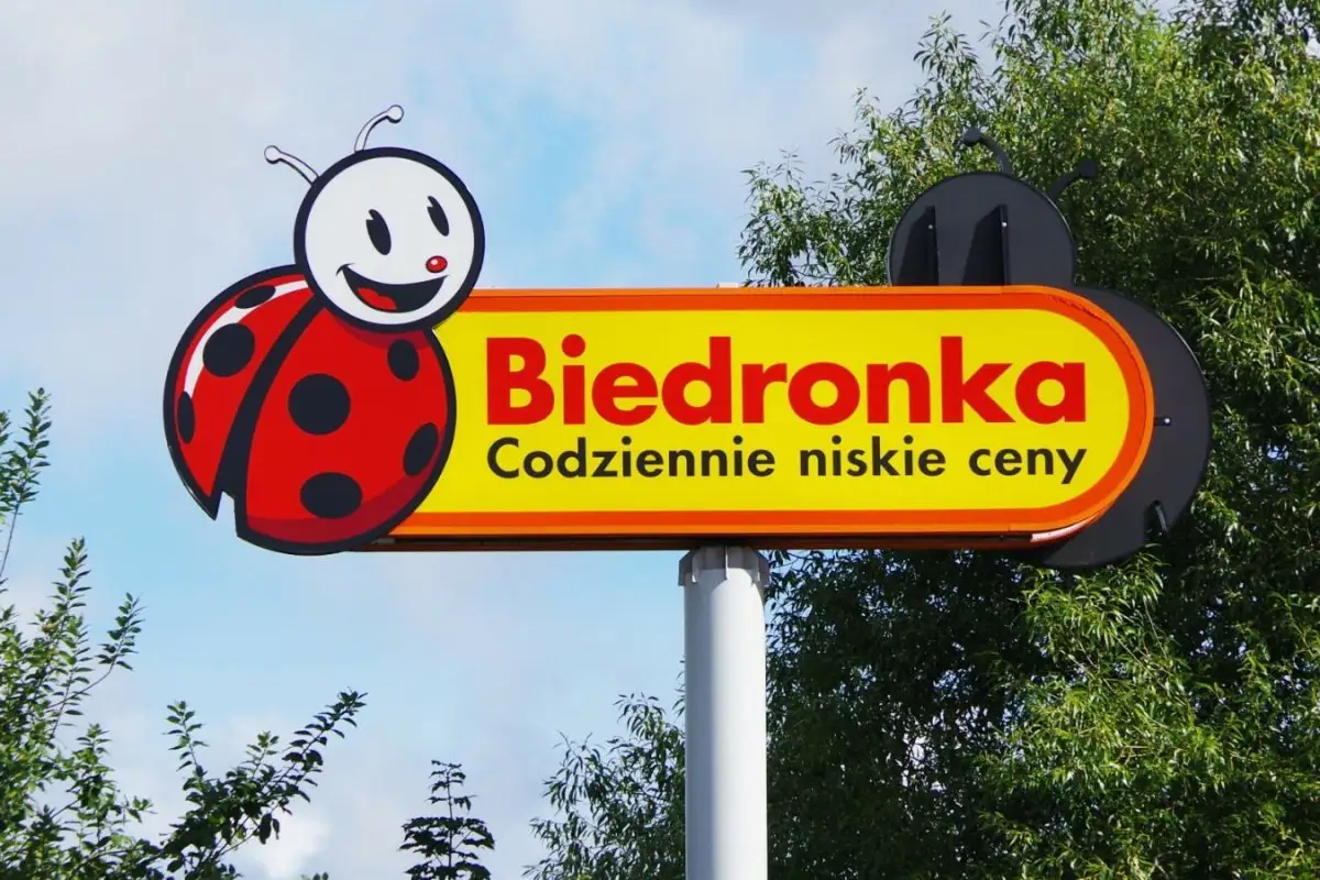 delivery truck logistics