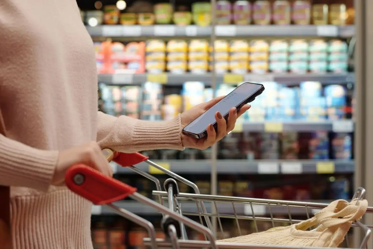 truck driver shopping