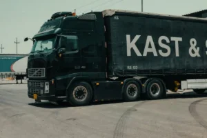 truck curtainside