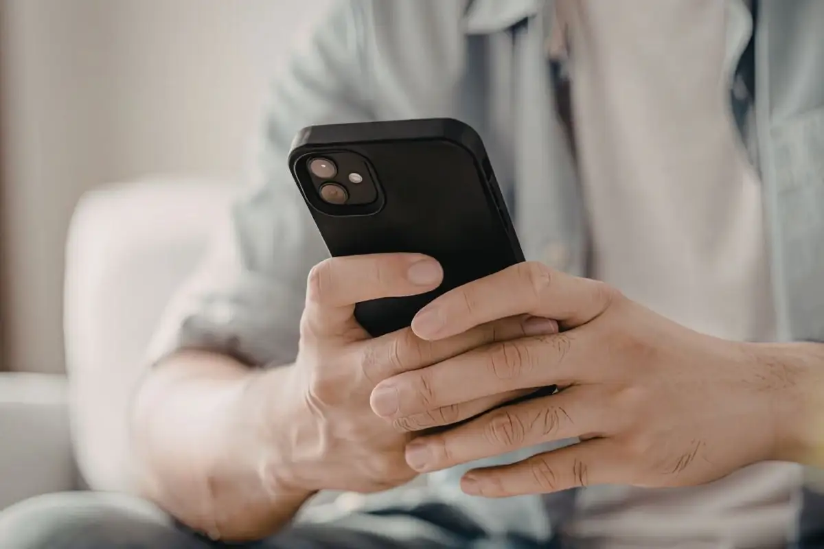 truck driver smartphone