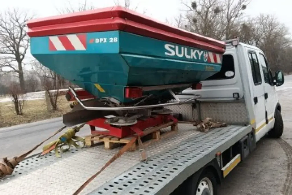 tow truck loading car
