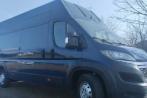 moving truck furniture