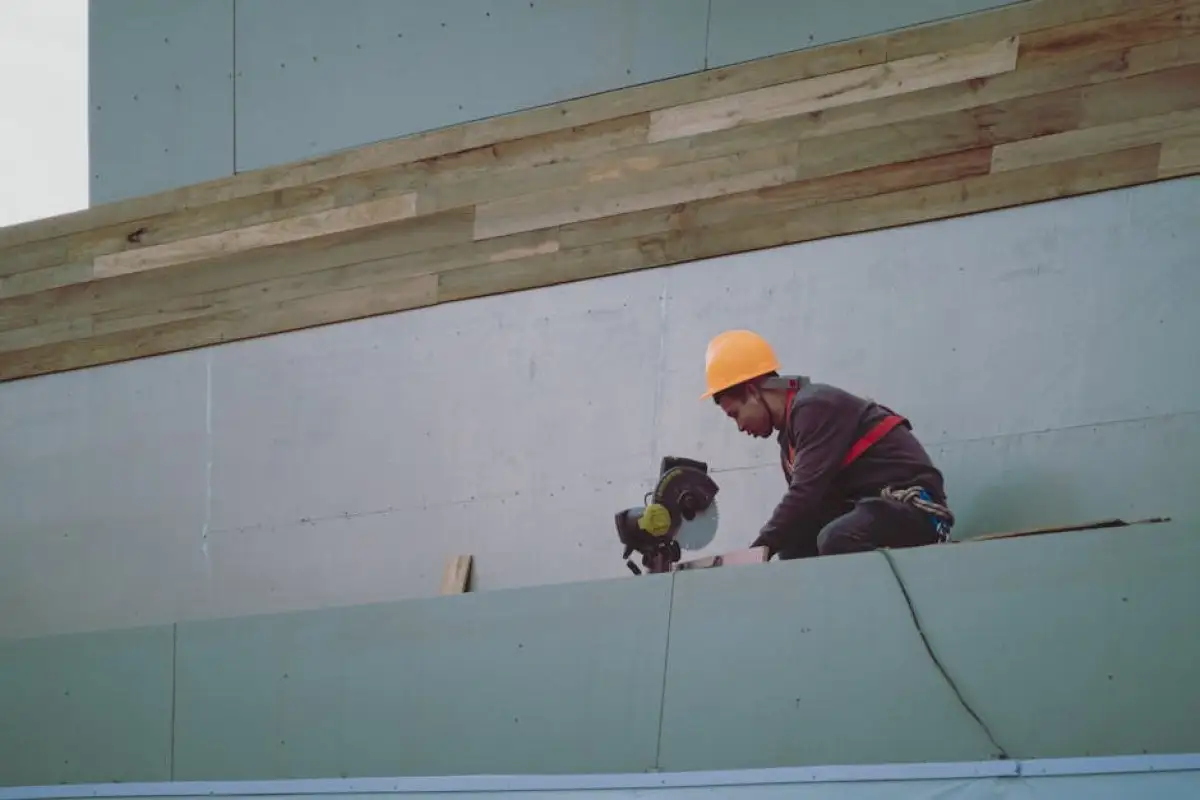 construction worker Norway