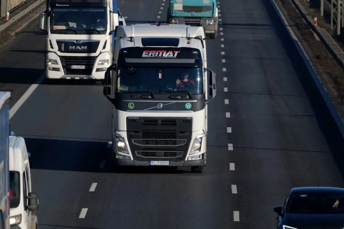 autonomous truck Einride