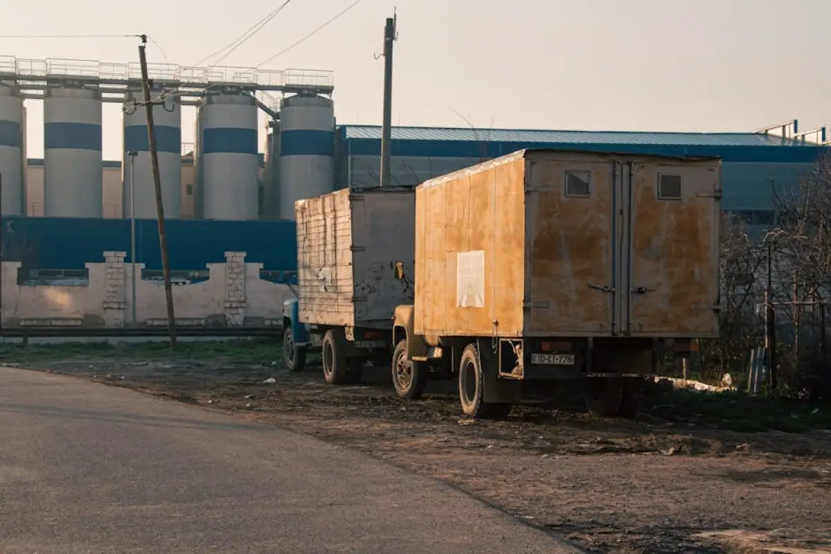 Kenworth truck factory