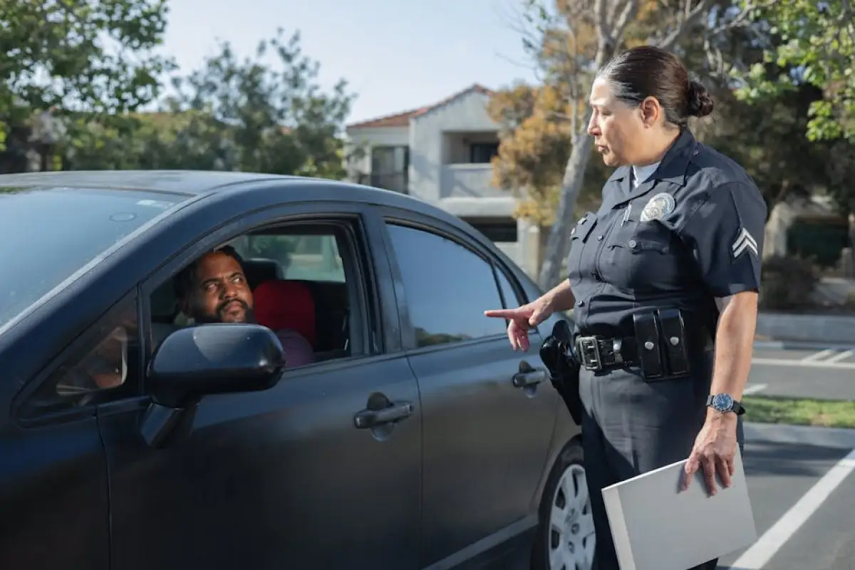 police officer traffic ticket