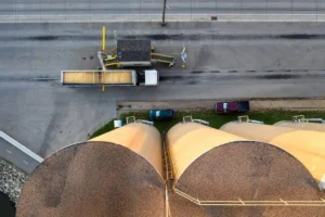 truck silo