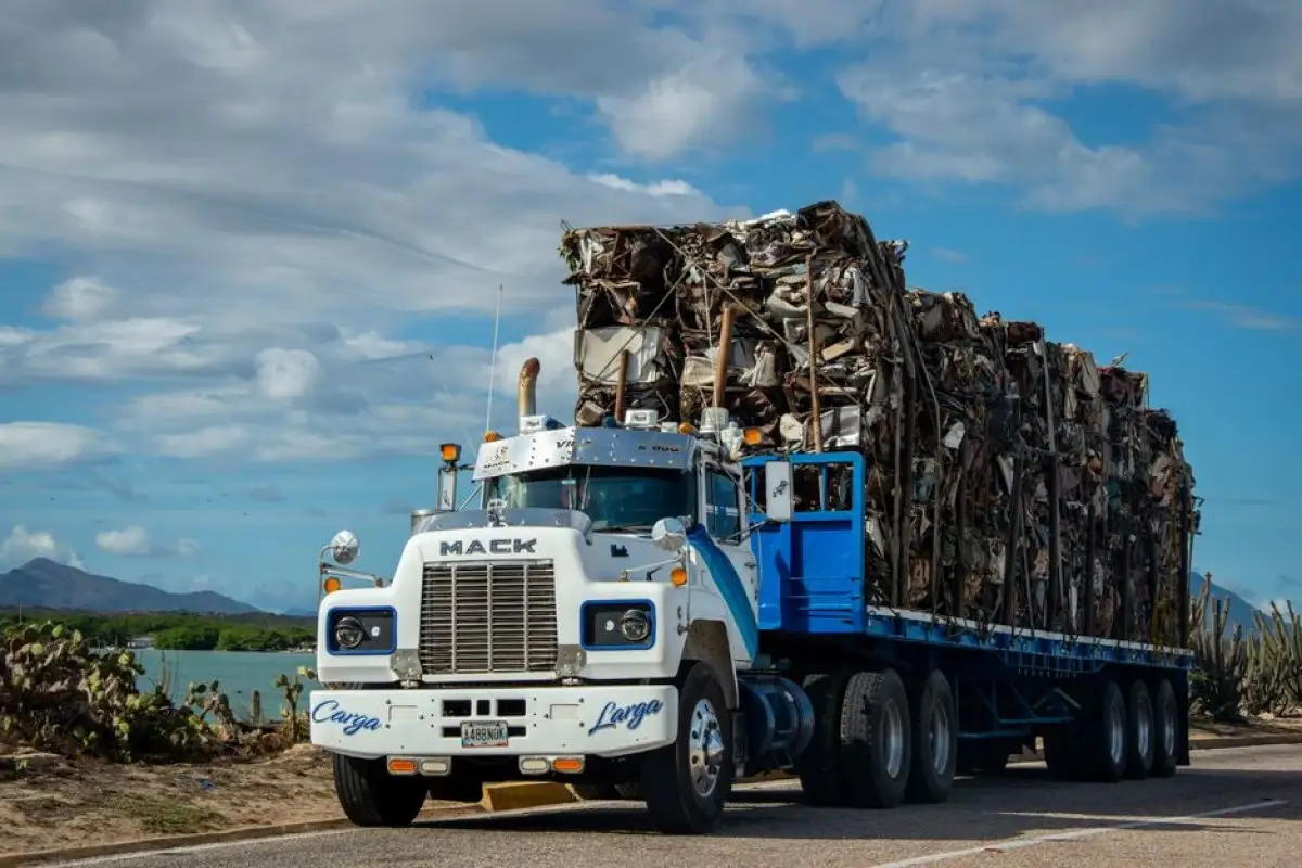 waste management truck