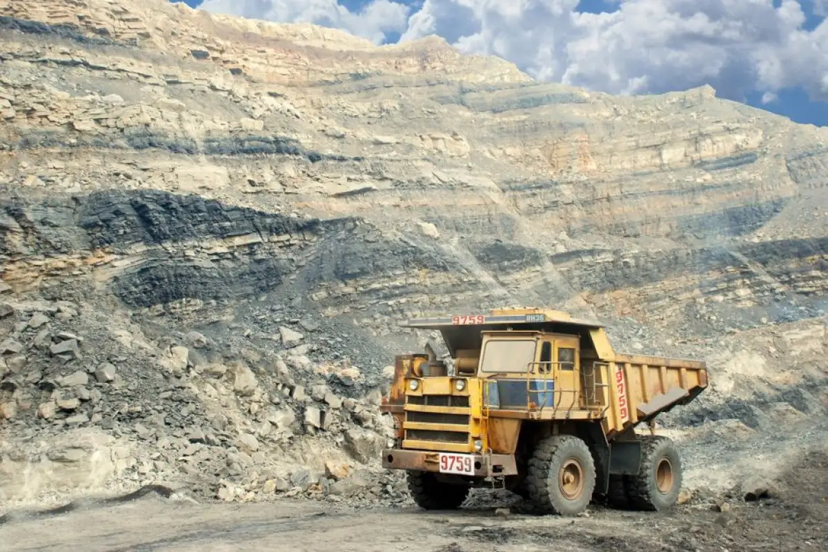 autonomous mining truck