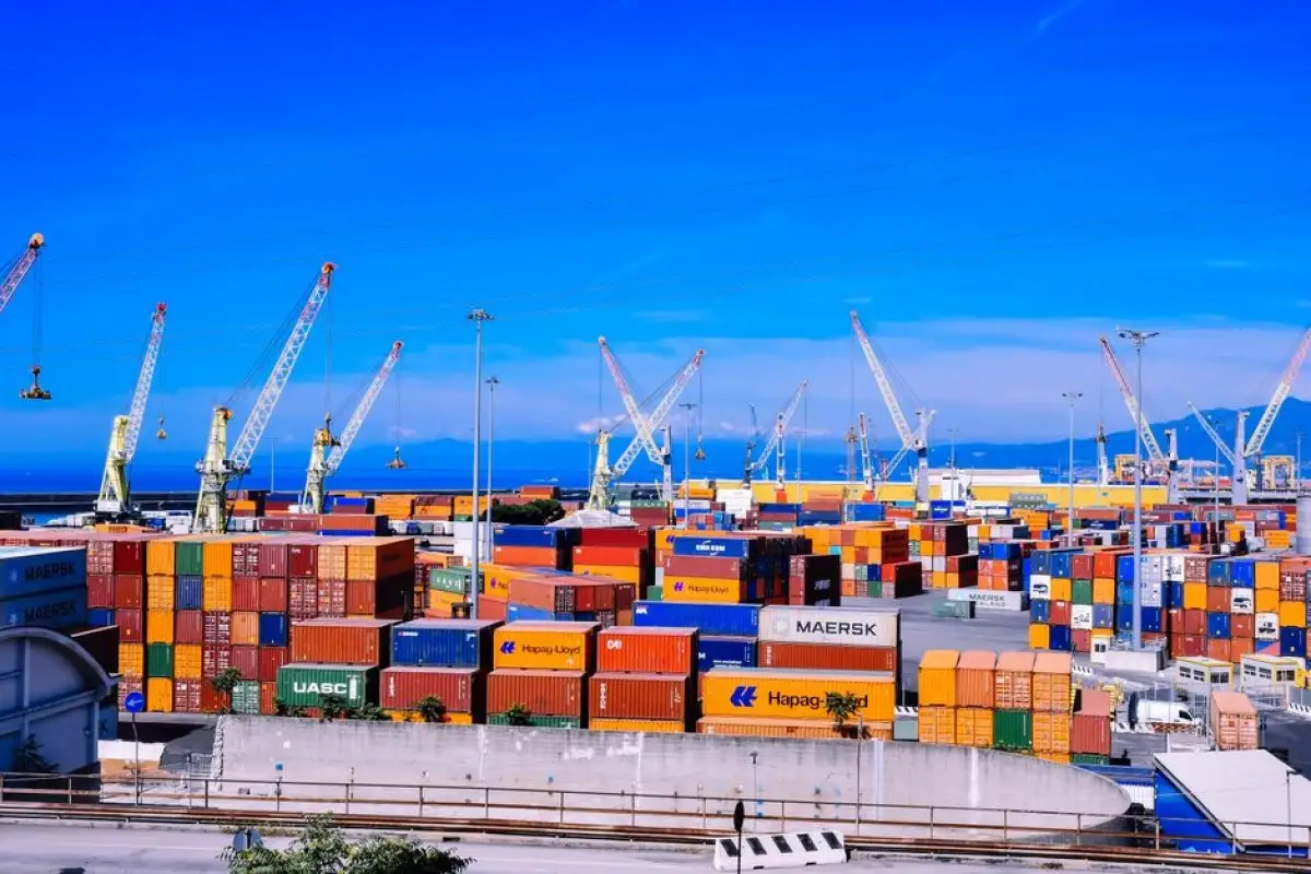 trade uncertainty logistics
