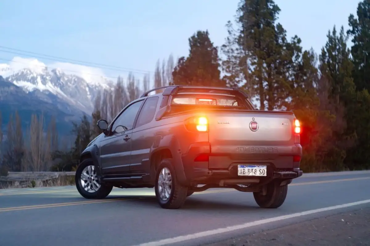 truck brake lights