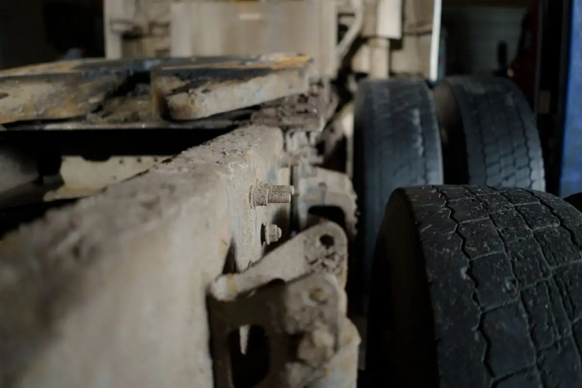 truck wheel tire