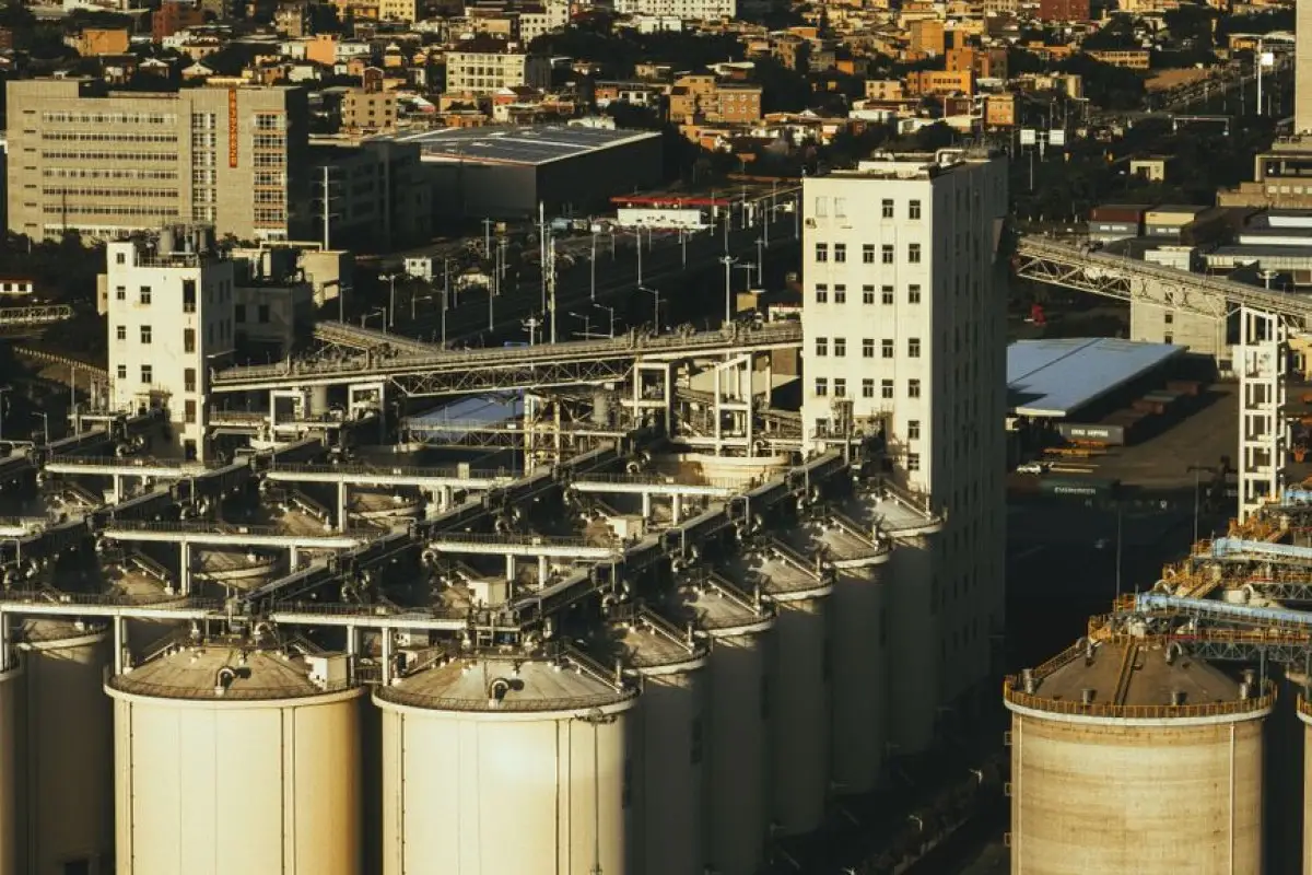 warehouse expansion logistics