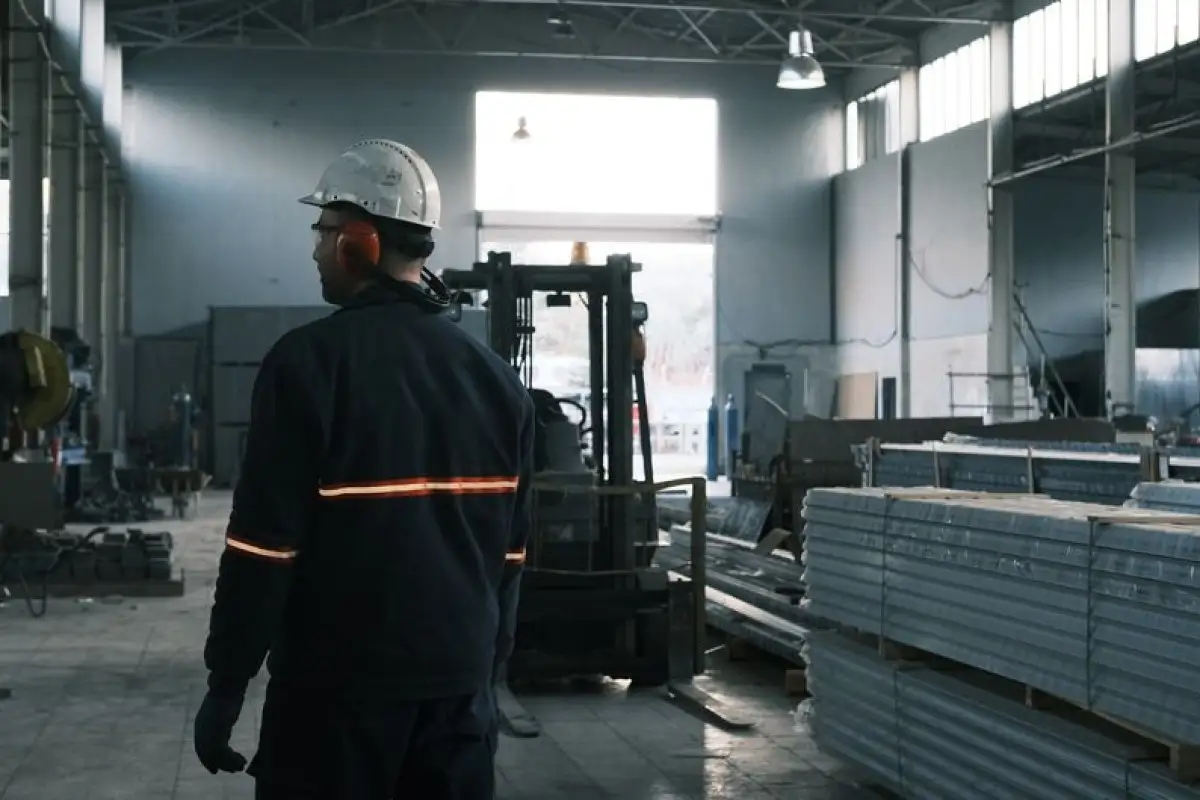 factory workers layoff