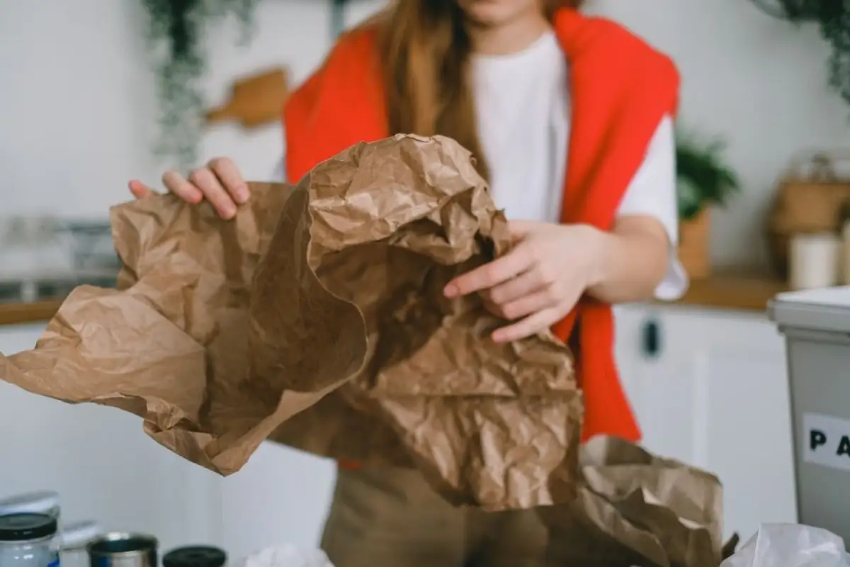 waste sorting paper