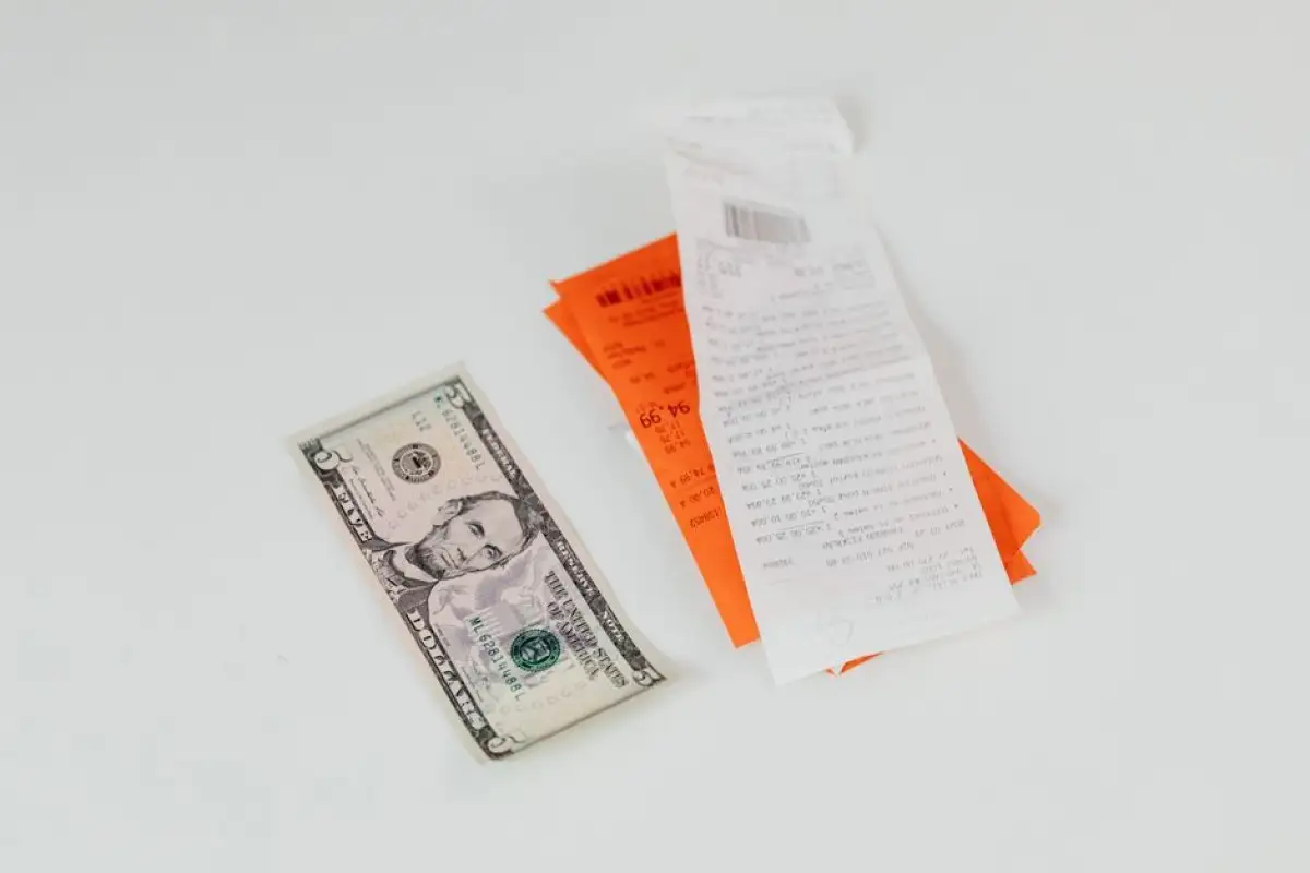 Dino store receipt