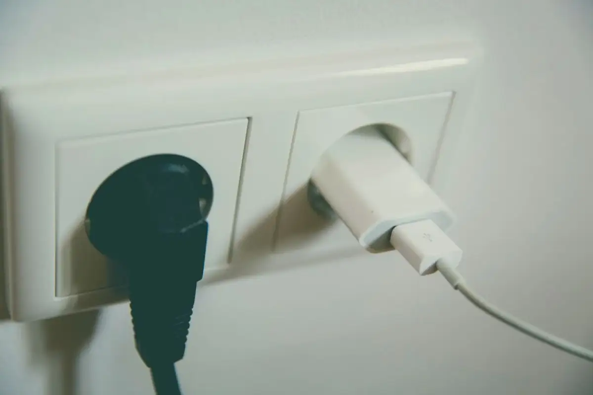 electric plug energy saving