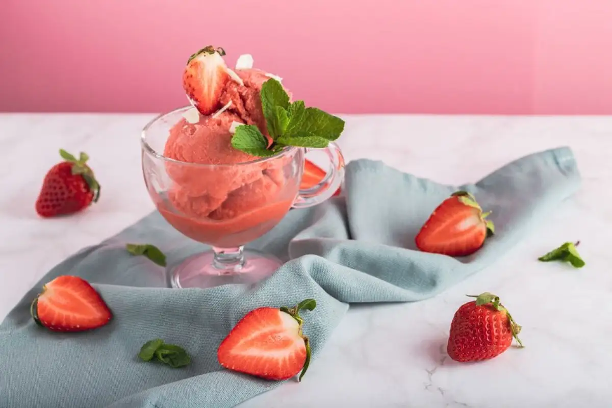 frozen strawberries inspection