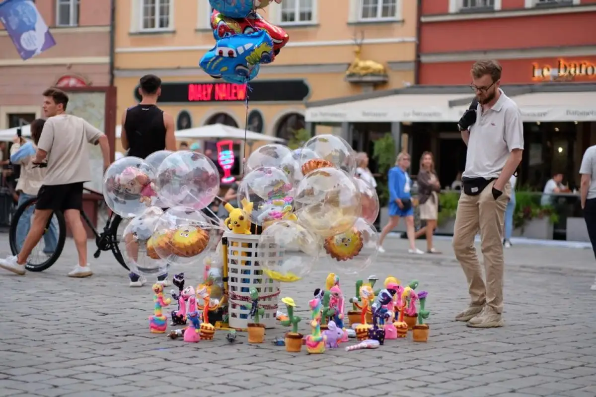 heatwave Poland thermometer
