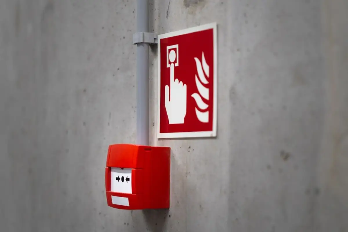 smoke detector fire safety