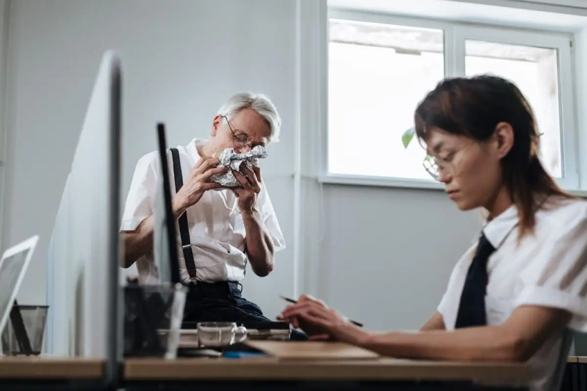 senior worker office