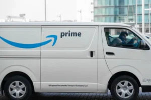 delivery van international transport