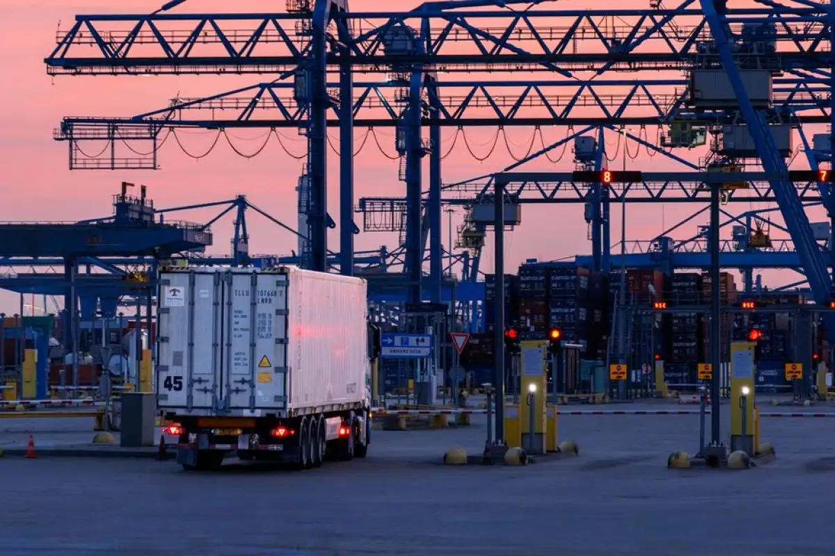 ArcBest terminal truck