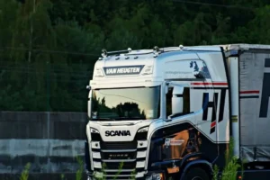 truck transport logistics