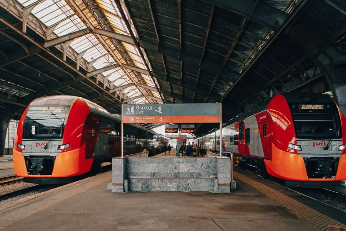 train railway station
