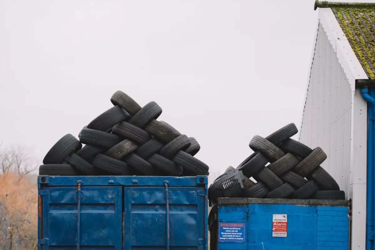 clothing pile recycling