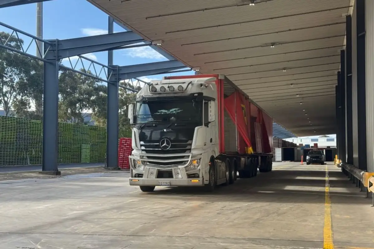 Mullen Group trucks