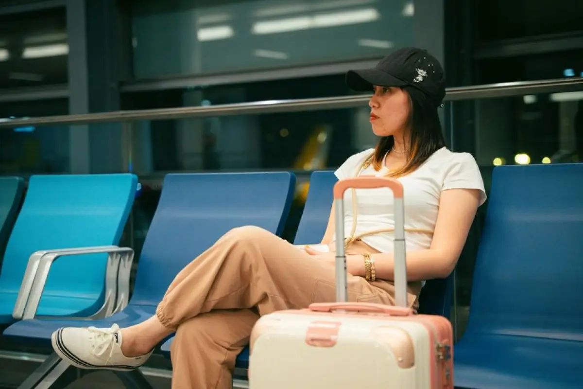 airport delay passengers