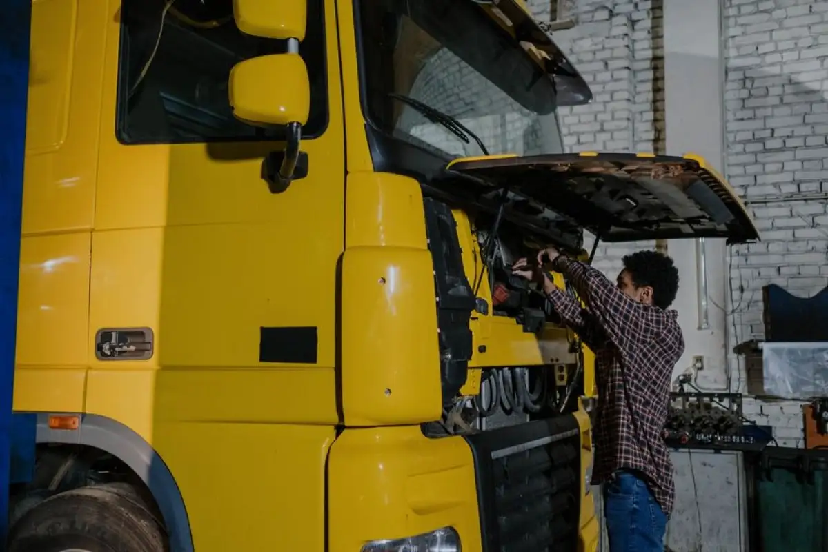fleet maintenance workshop