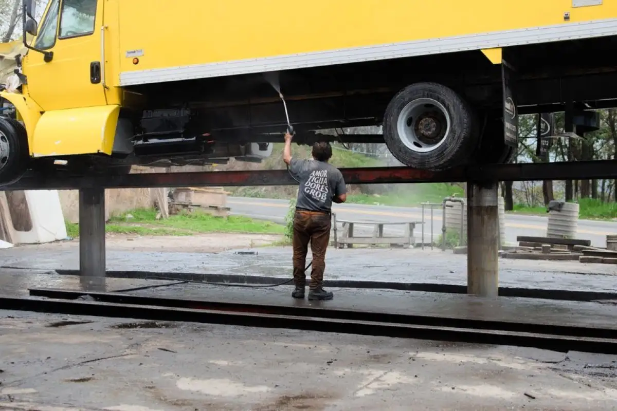 truck wash