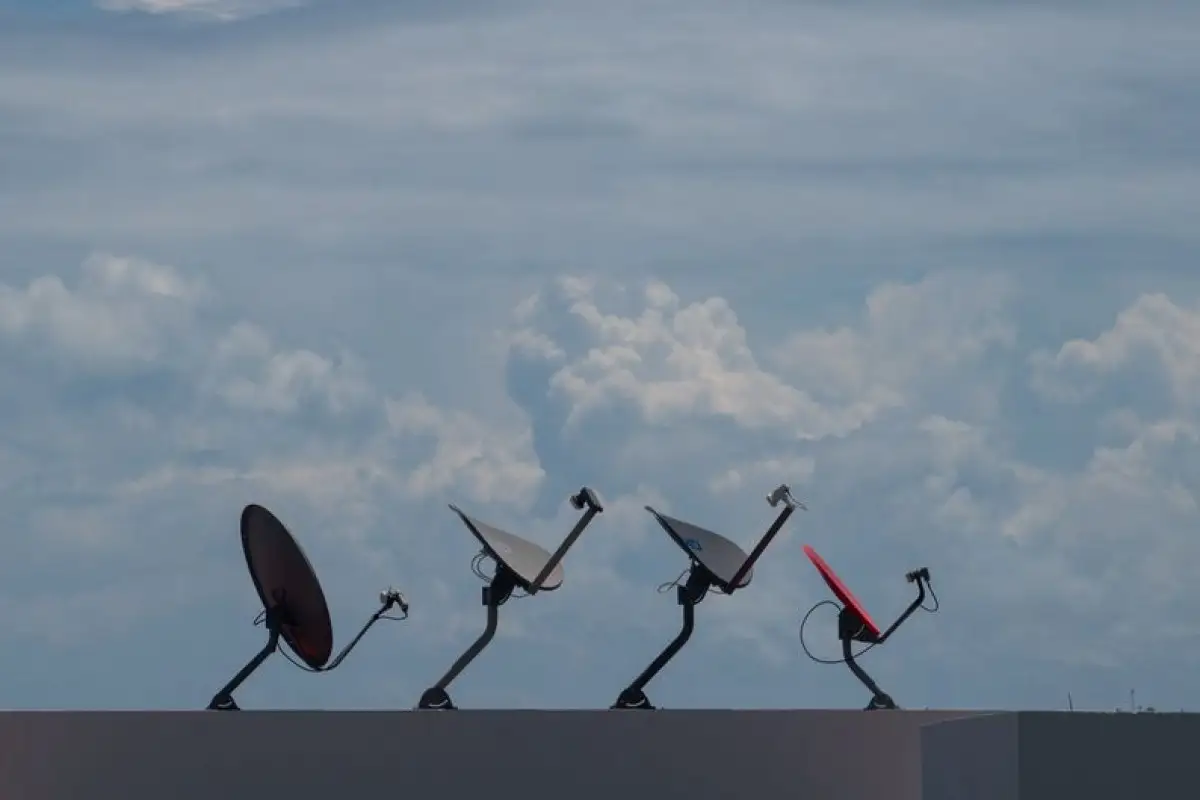 Starlink satellite dish